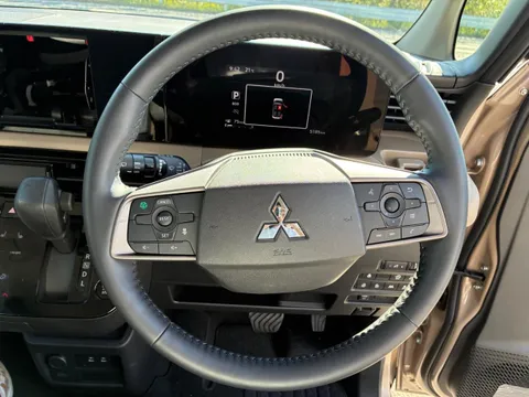 Mitsubishi Delica Mini