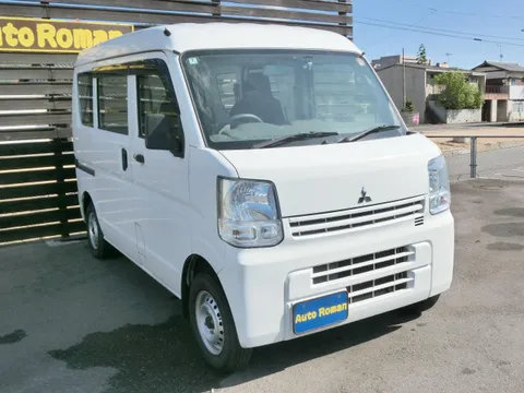 Mitsubishi Minicab Van