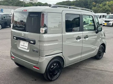 Suzuki Spacia Base