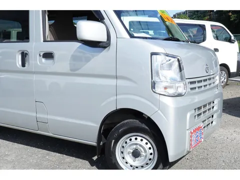 Nissan Clipper