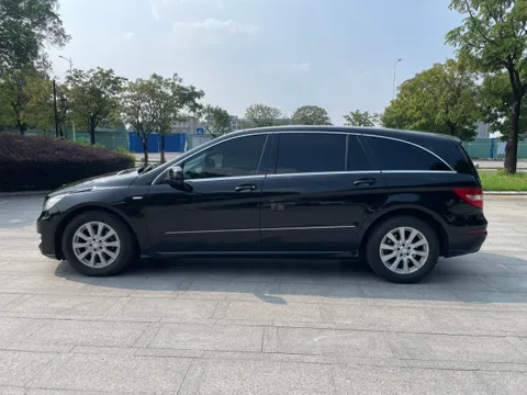 Mercedes-Benz R-Class