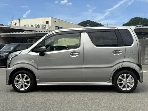 Suzuki Wagon R Stingray