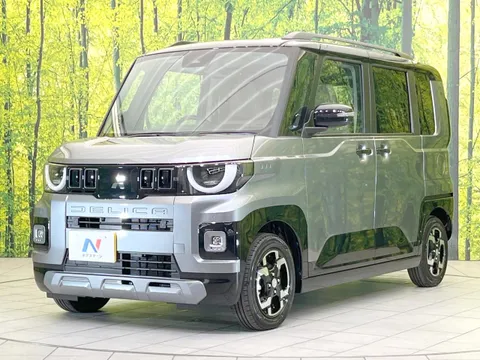 Mitsubishi Delica Mini