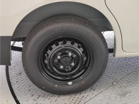 Nissan Vanette