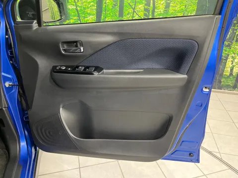 Mitsubishi eK X