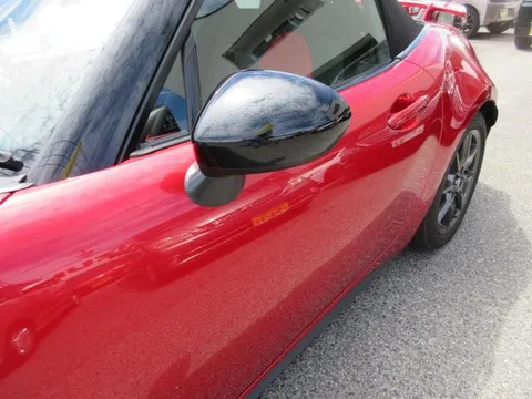 Mazda MX-5 (Roadster)