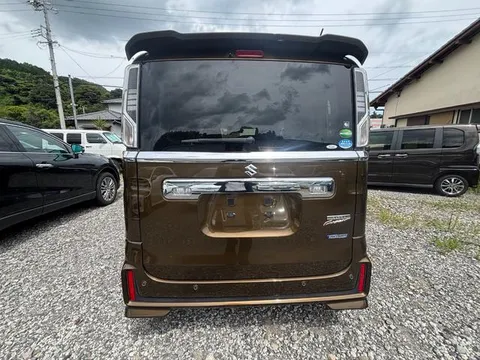 Suzuki Spacia Custom