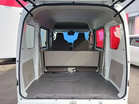 Nissan Clipper
