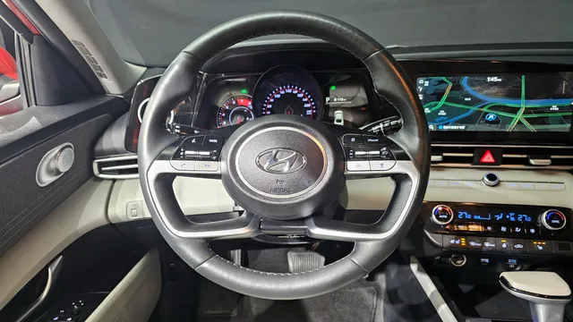 Hyundai Elantra (Avante)