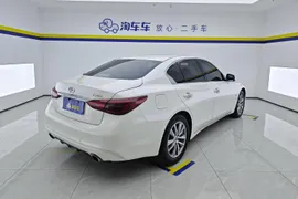 Infiniti Q50L