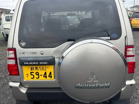 Mitsubishi Pajero Mini