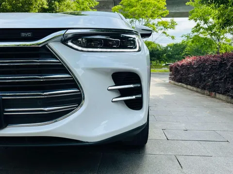 BYD Tang