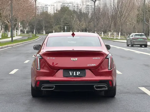 Cadillac CT4