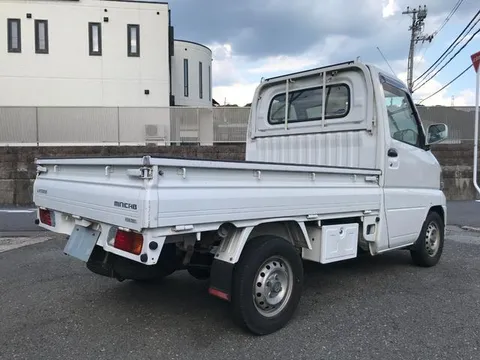 Mitsubishi Minicab Truck
