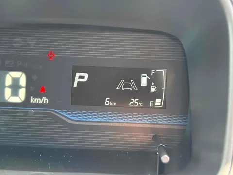 Nissan Clipper Van