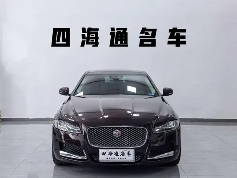Jaguar XFL