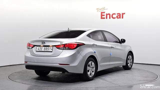 Hyundai Elantra (Avante)