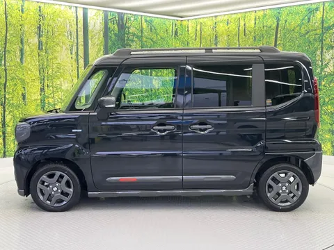 Suzuki Spacia Gear