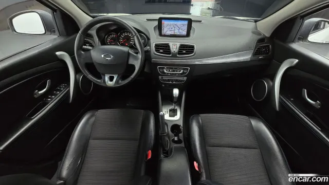 Renault SM3