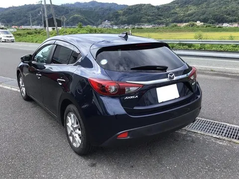 Mazda Axela Sport