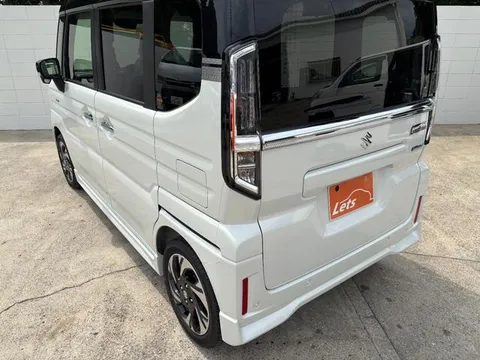 Suzuki Spacia Custom