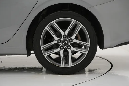 Kia Cerato (K3)