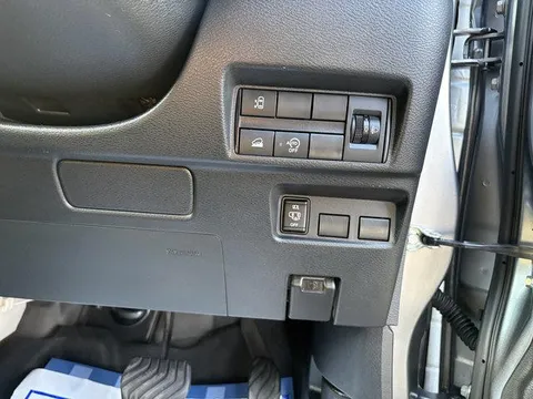 Mitsubishi eK X Space