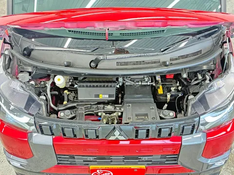 Mitsubishi Delica Mini