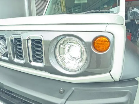 Suzuki Jimny Nomade