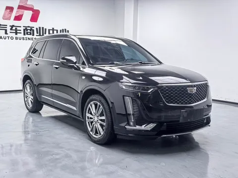 Cadillac XT6