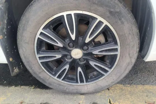 BYD F3