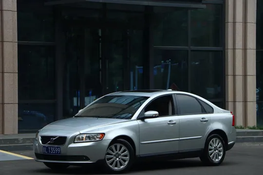 Volvo S40