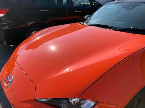 Mazda MX-5 (Roadster)