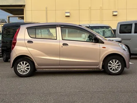 Subaru Pleo