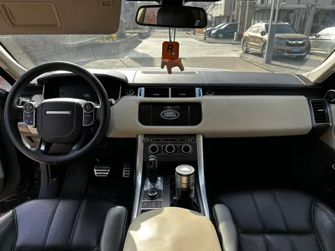 Land Rover