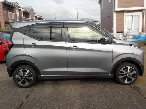 Mitsubishi eK X
