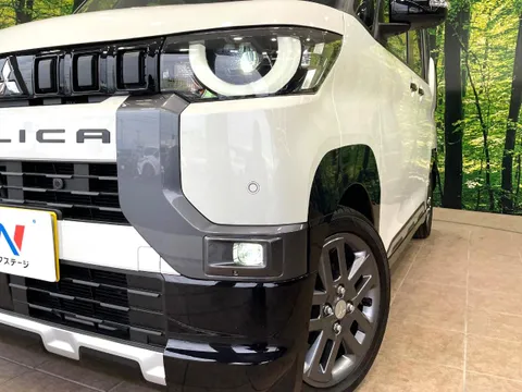 Mitsubishi Delica Mini