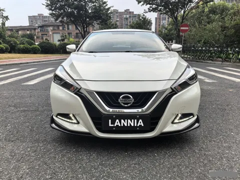 Nissan Bluebird