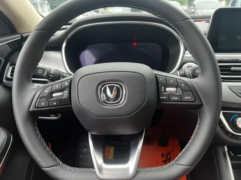 Changan Raeton CC