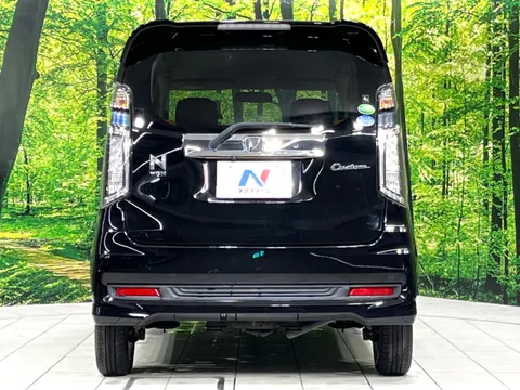 Honda N-WGN Custom