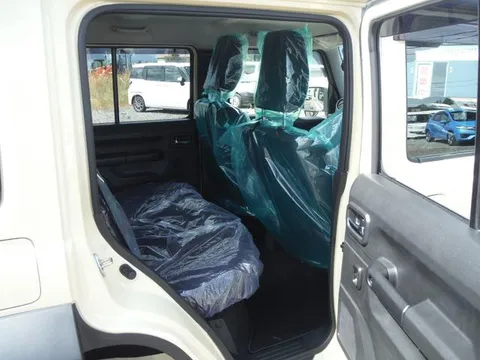 Suzuki Jimny Nomade