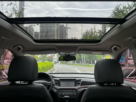 Gac GS8