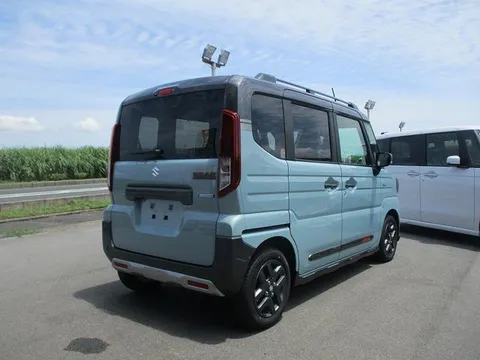Suzuki Spacia Gear
