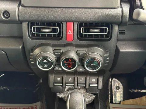 Suzuki Jimny Nomade