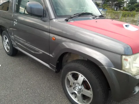 Nissan KIX