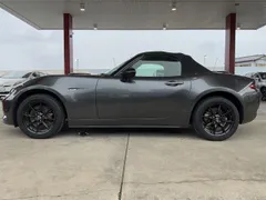 Mazda MX-5 (Roadster)
