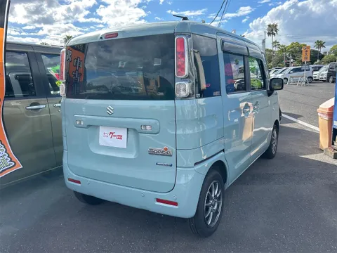 Suzuki Spacia