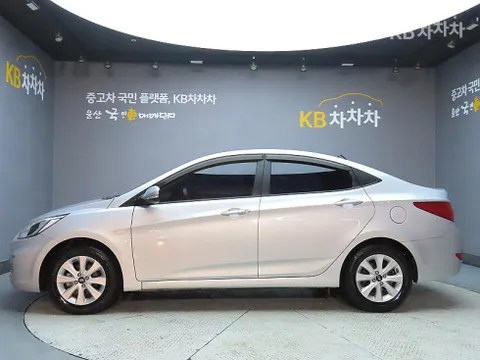 Hyundai Accent