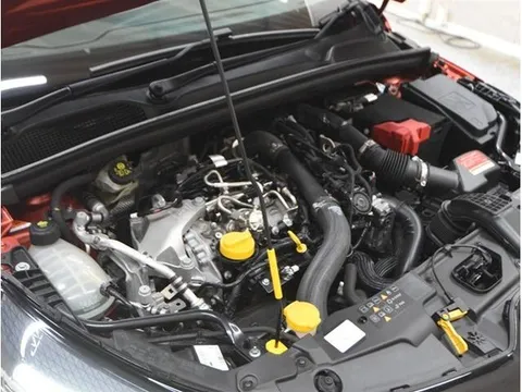 Renault Lutecia