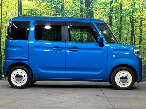Suzuki Spacia